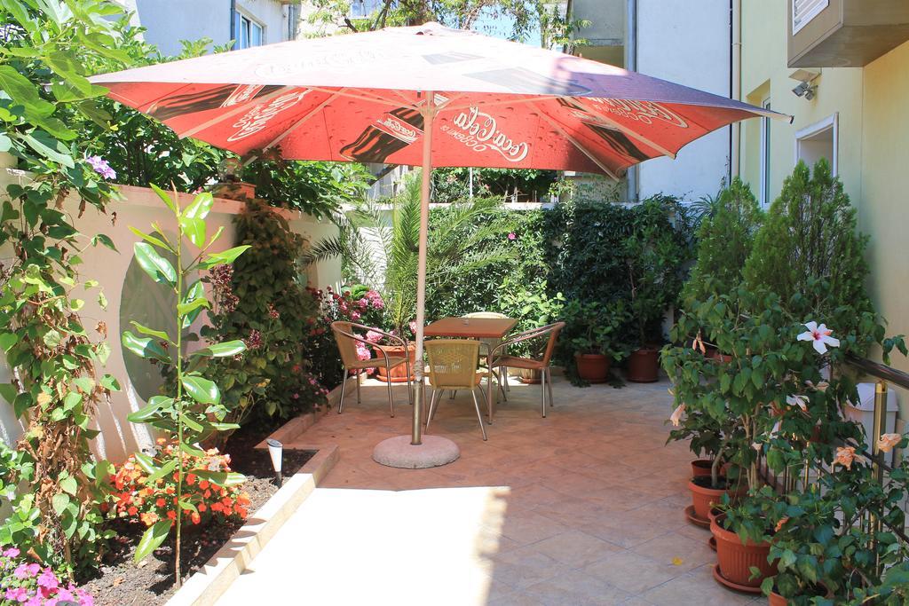Stela Guest House Tsarevo Exterior photo